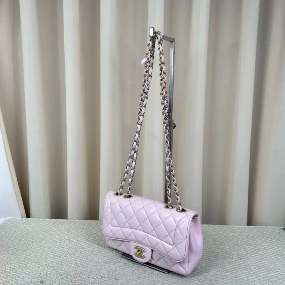 Chanel Women Pre-Loved Bag Very Good Condition